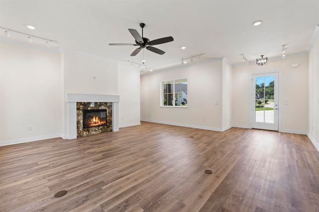 4228 Savannah Hills Lane, Longview, TX 75605