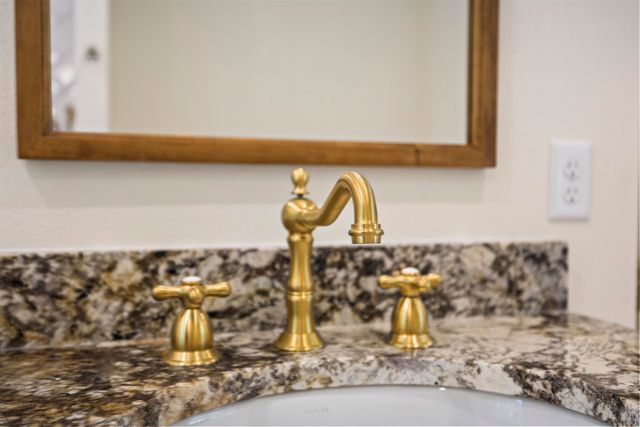 4228 Savannah Hills Lane, Longview, TX 75605