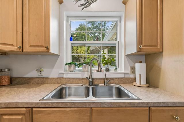 7508 13TH AVENUE N, St Petersburg, FL 33710