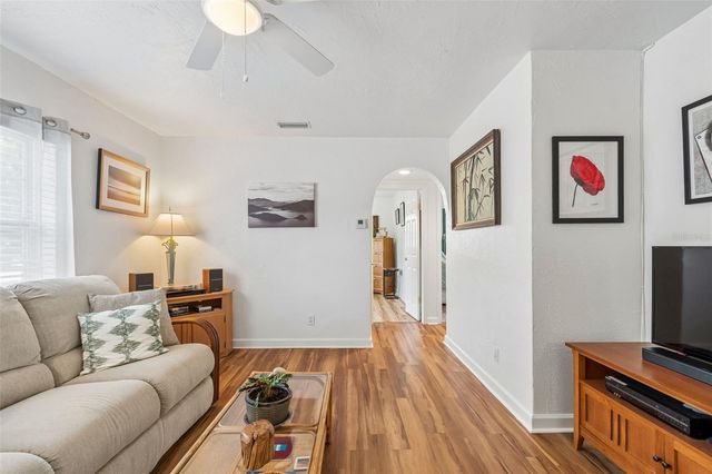 7508 13TH AVENUE N, St Petersburg, FL 33710