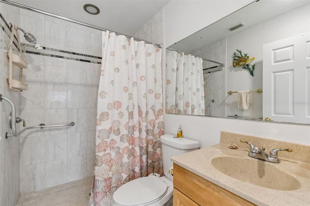 7508 13TH AVENUE N, St Petersburg, FL 33710