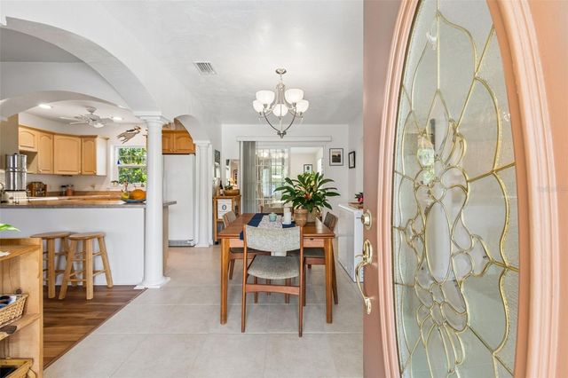 7508 13TH AVENUE N, St Petersburg, FL 33710