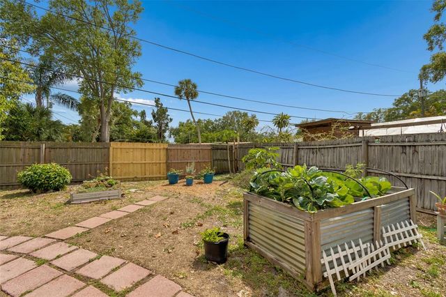 7508 13TH AVENUE N, St Petersburg, FL 33710