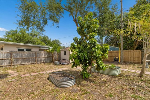 7508 13TH AVENUE N, St Petersburg, FL 33710