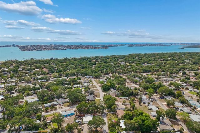 7508 13TH AVENUE N, St Petersburg, FL 33710