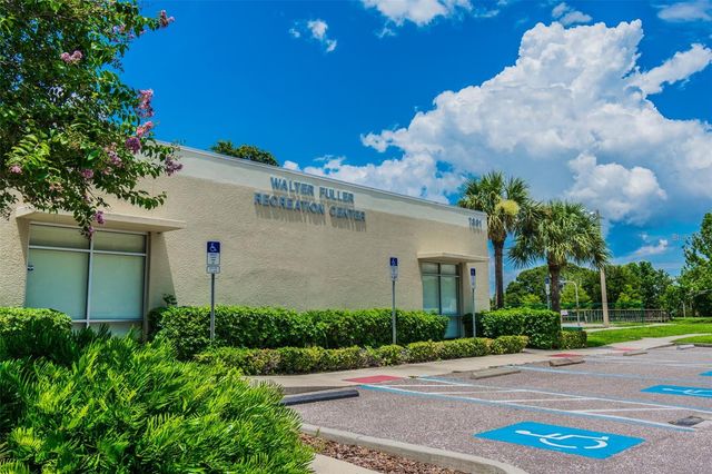 7508 13TH AVENUE N, St Petersburg, FL 33710