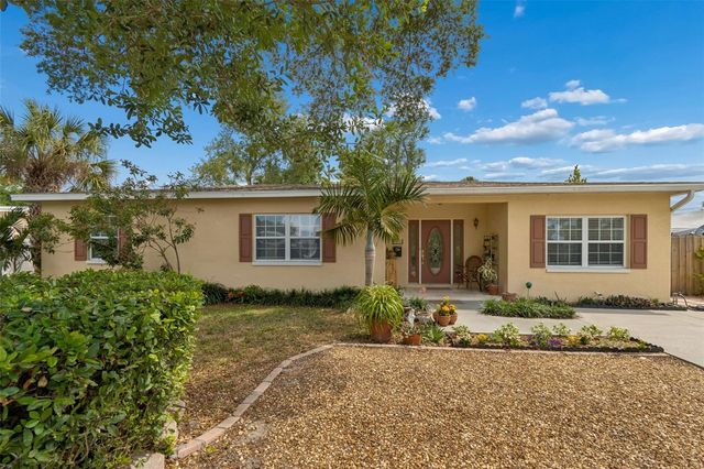 7508 13TH AVENUE N, St Petersburg, FL 33710