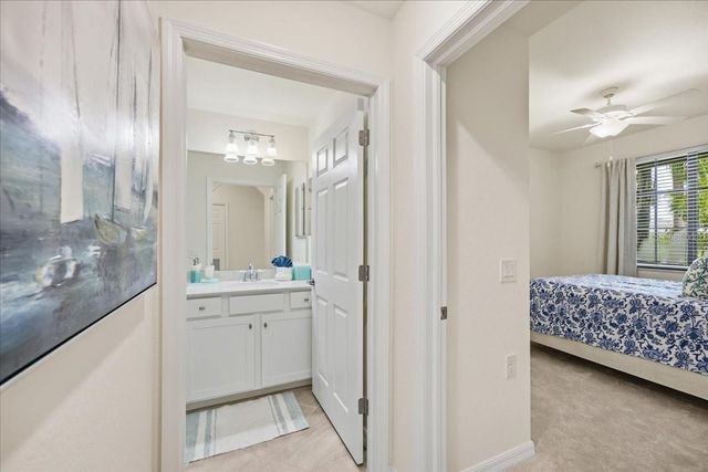 17724 GAWTHROP DRIVE 103, Bradenton, FL 34211