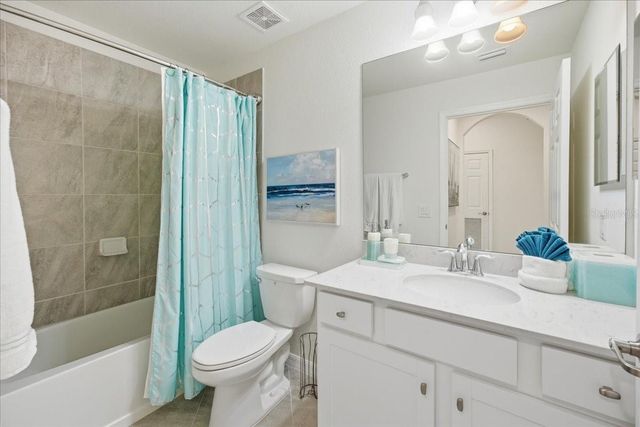 17724 GAWTHROP DRIVE 103, Bradenton, FL 34211