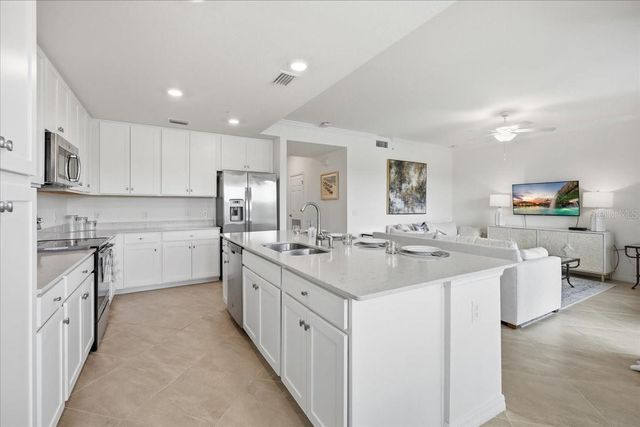 17724 GAWTHROP DRIVE 103, Bradenton, FL 34211