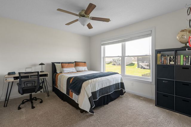 4305 Happiness Lane, Bettendorf, IA 52722