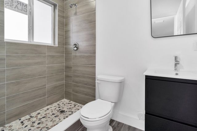 2451 NW 21st Street, Fort Lauderdale, FL 33311