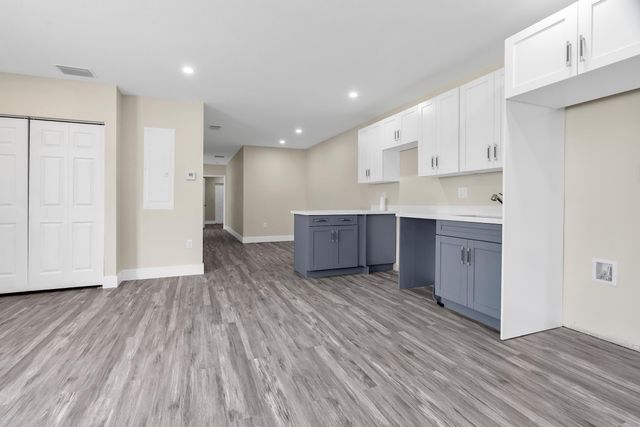 2451 NW 21st Street, Fort Lauderdale, FL 33311