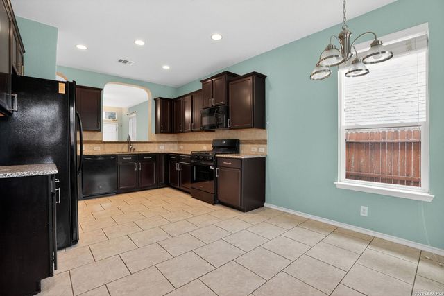 9011 Dusty Run, San Antonio, TX 78254