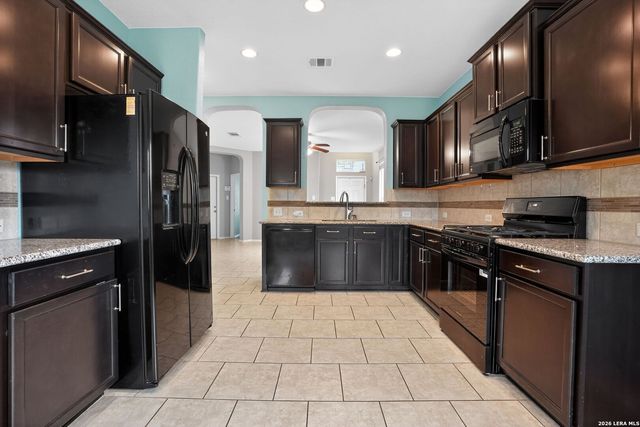 9011 Dusty Run, San Antonio, TX 78254