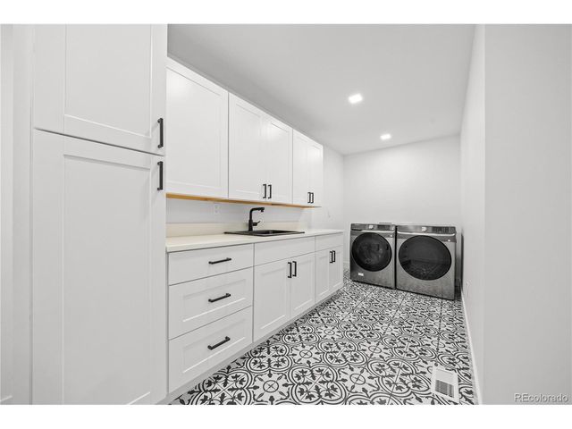 49 Charlou Cir, Cherry Hills Village, CO 80111