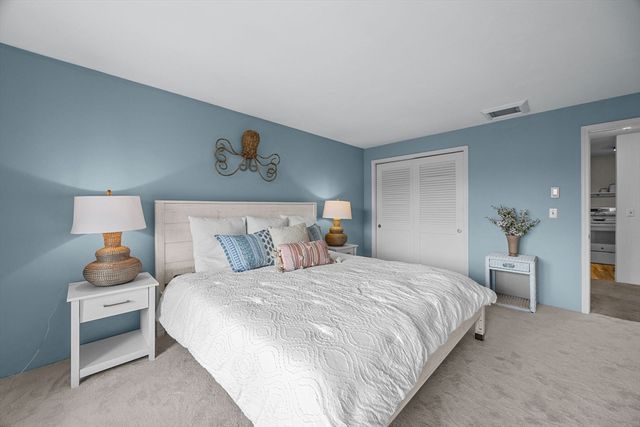 42 Old Colony Way APT 28, Orleans, MA 02653