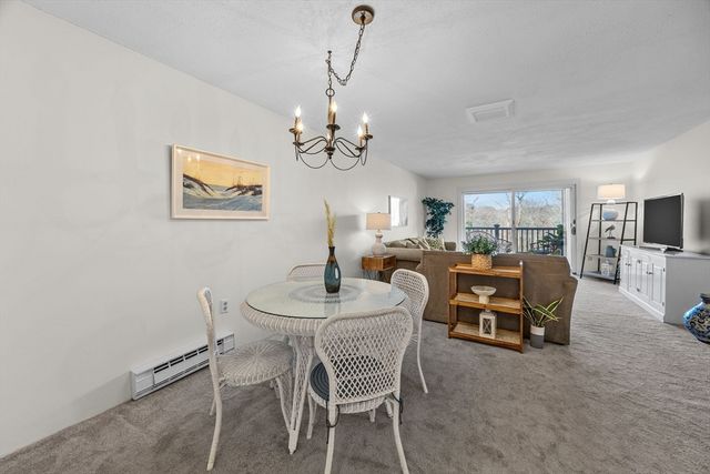 42 Old Colony Way APT 28, Orleans, MA 02653