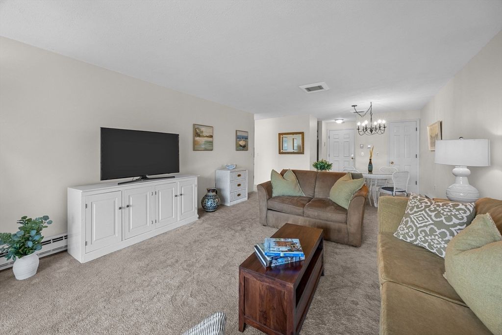 42 Old Colony Way APT 28, Orleans, MA 02653