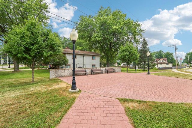 6008 Exchange Street, Mcfarland, WI 53558