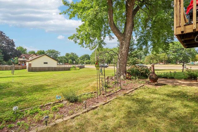 6008 Exchange Street, Mcfarland, WI 53558