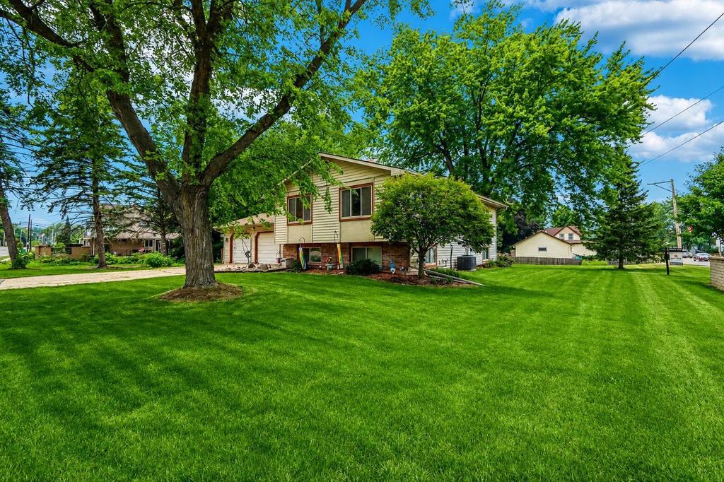 6008 Exchange Street, Mcfarland, WI 53558