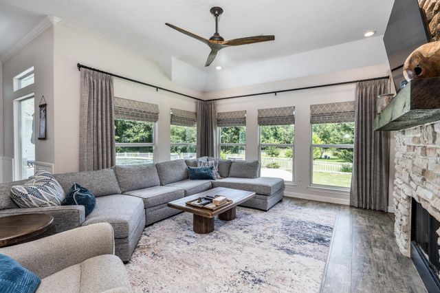 40402 Country Forest Drive, Magnolia, TX 77354