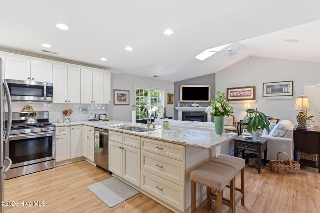 4225 Tillson Road, Wilmington, NC 28412