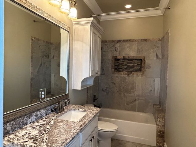 1010 Dumaine Drive, Shreveport, LA 71106