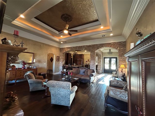 1010 Dumaine Drive, Shreveport, LA 71106