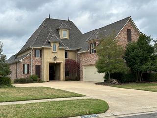 1010 Dumaine Drive, Shreveport, LA 71106