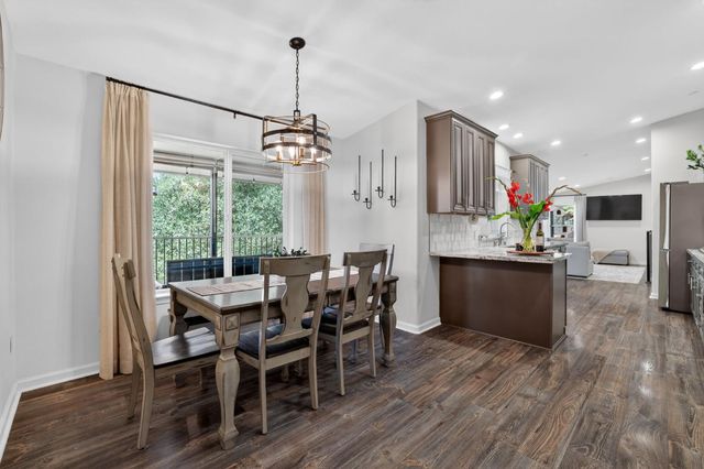 4830 Creekside Dr, Shingle Springs, CA 95682