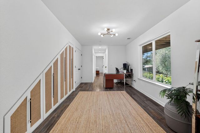 4830 Creekside Dr, Shingle Springs, CA 95682