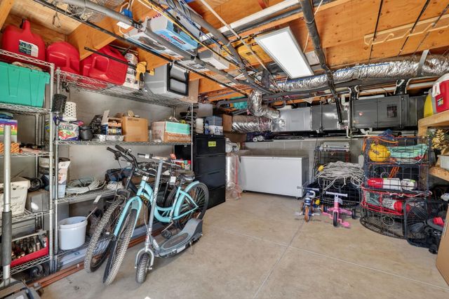 4830 Creekside Dr, Shingle Springs, CA 95682