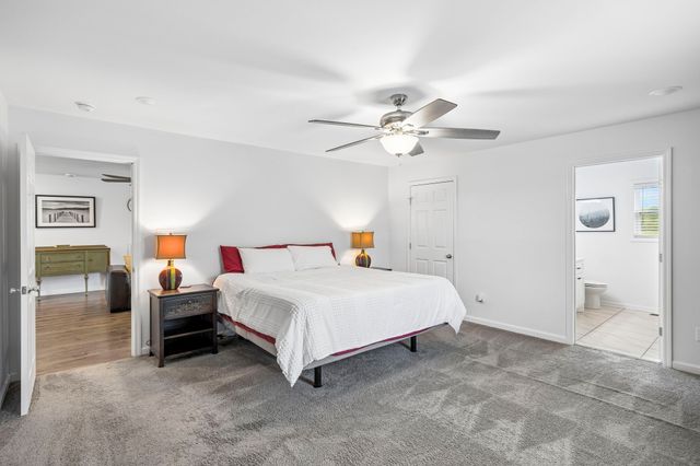 506 N Point Dr, Summertown, TN 38483