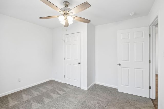 506 N Point Dr, Summertown, TN 38483