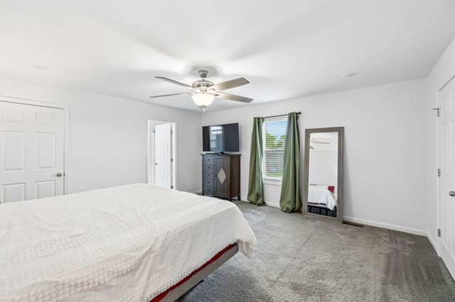 506 N Point Dr, Summertown, TN 38483