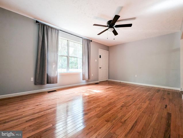 11428 STIRRUP LN, Lusby, MD 20657