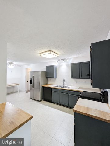 11428 STIRRUP LN, Lusby, MD 20657