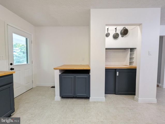 11428 STIRRUP LN, Lusby, MD 20657