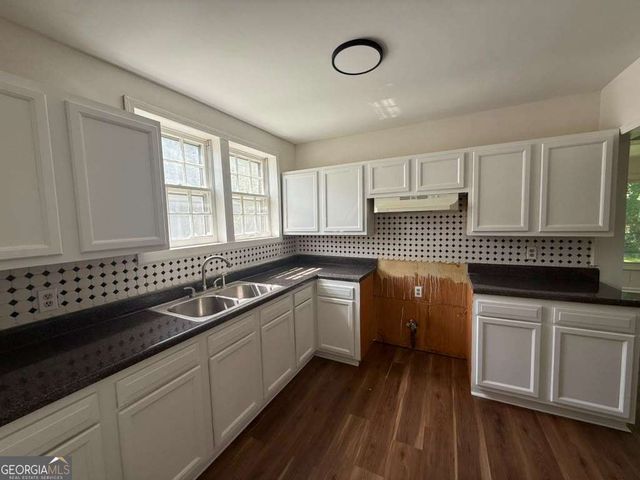 217 Montgomery Street NE, Marietta, GA 30060