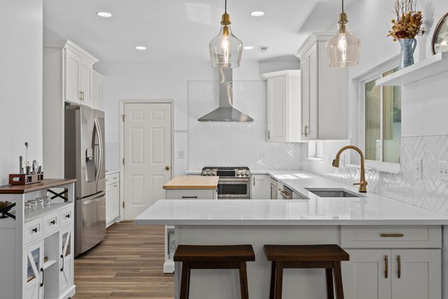 800 Essex Drive, Summerville, SC 29485