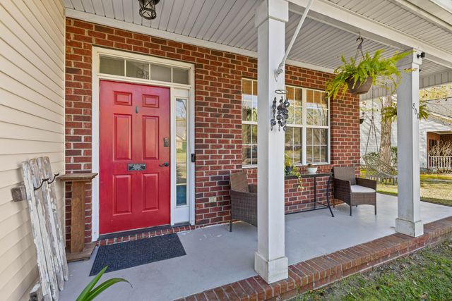 800 Essex Drive, Summerville, SC 29485