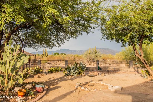 4617 W Lessing Lane, Tucson, AZ 85742