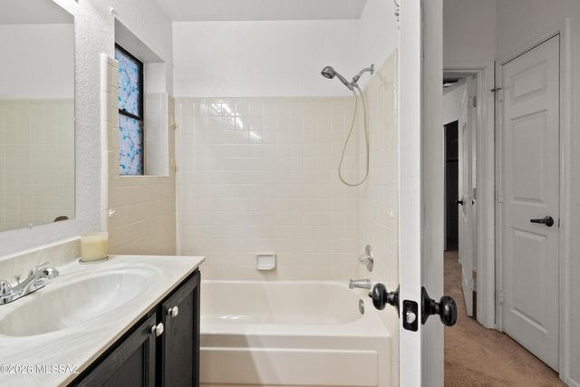 4617 W Lessing Lane, Tucson, AZ 85742