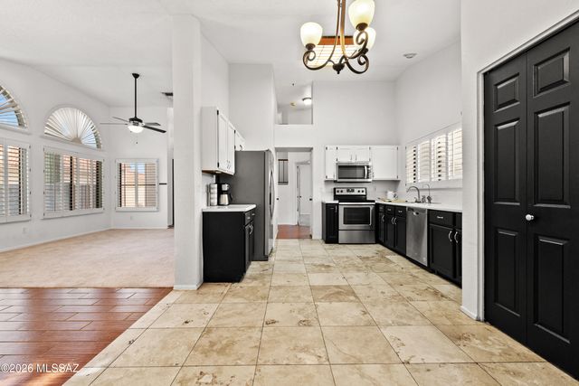 4617 W Lessing Lane, Tucson, AZ 85742