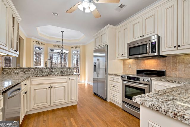 946 Chippewa Oak Drive NE, Dacula, GA 30019