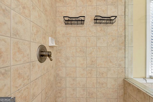 946 Chippewa Oak Drive NE, Dacula, GA 30019