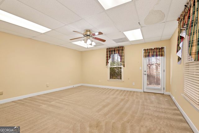 946 Chippewa Oak Drive NE, Dacula, GA 30019