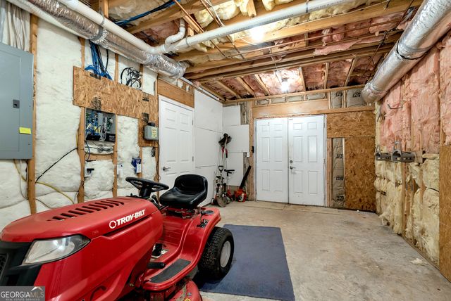 946 Chippewa Oak Drive NE, Dacula, GA 30019